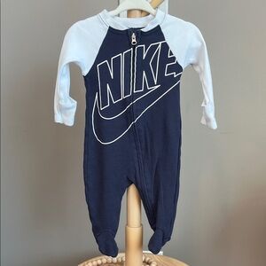 ⭐️⭐️ PICK 5 / $20 Nike Baby Boy Blue and Light Blue Footie Sleeper Pajama 3M